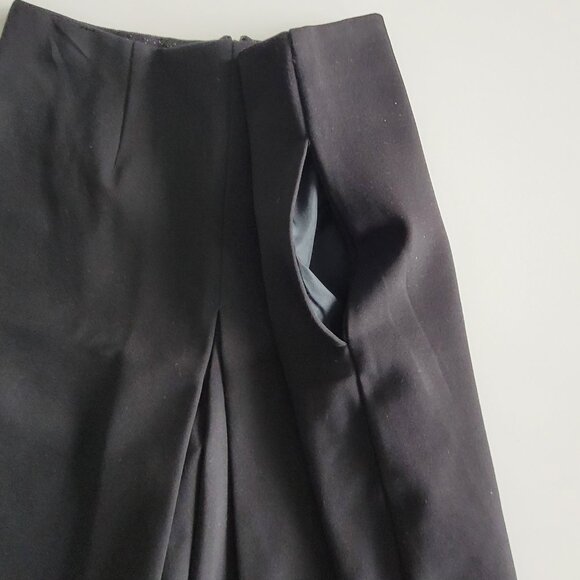 Black office-style Skort - Picture 6 of 6